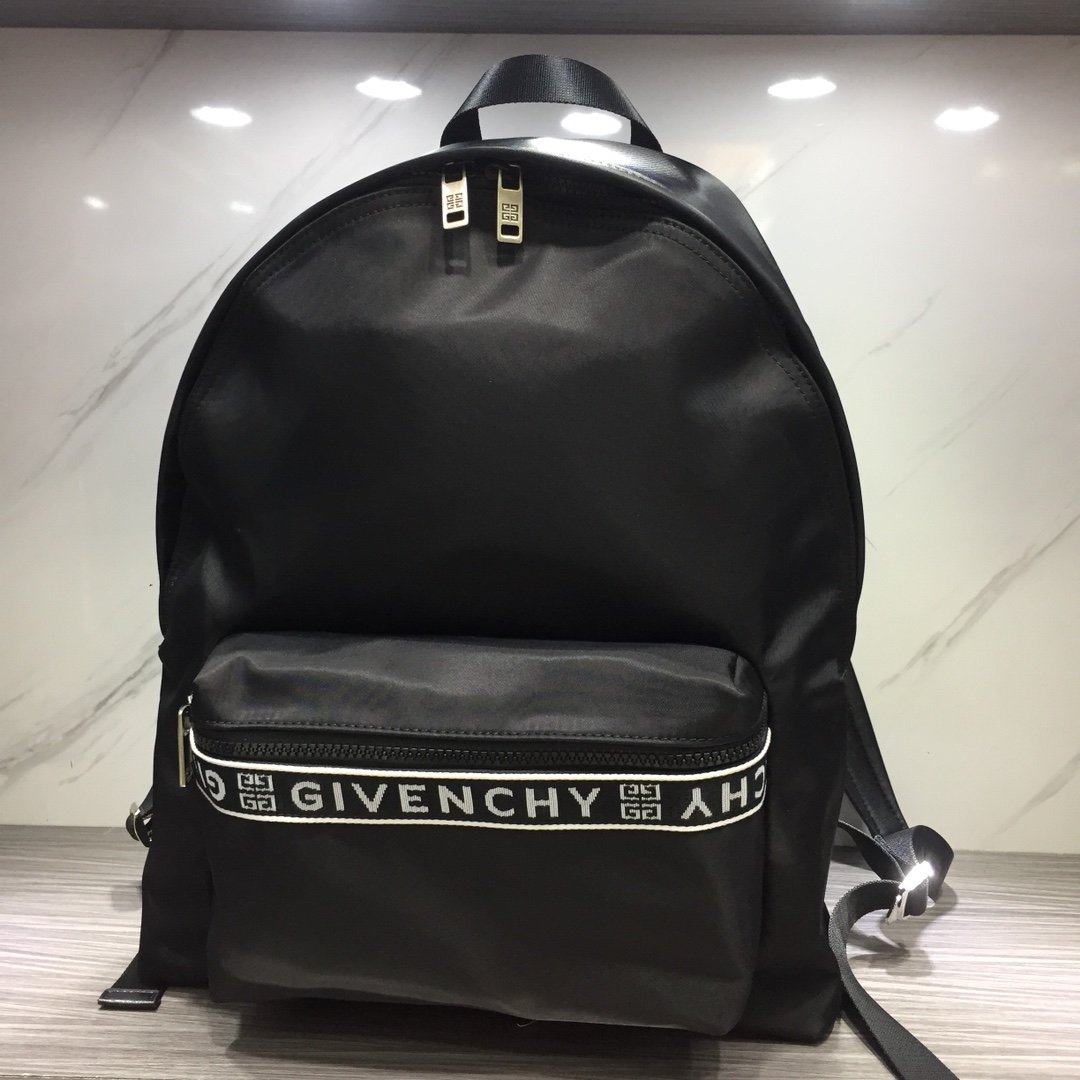 Givenchy Mens Backpack Black-003