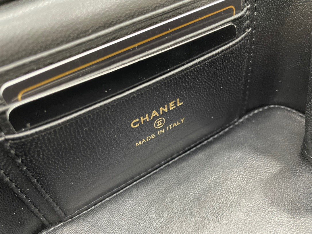 Chanel A68087 Black Vanity Case with Chain