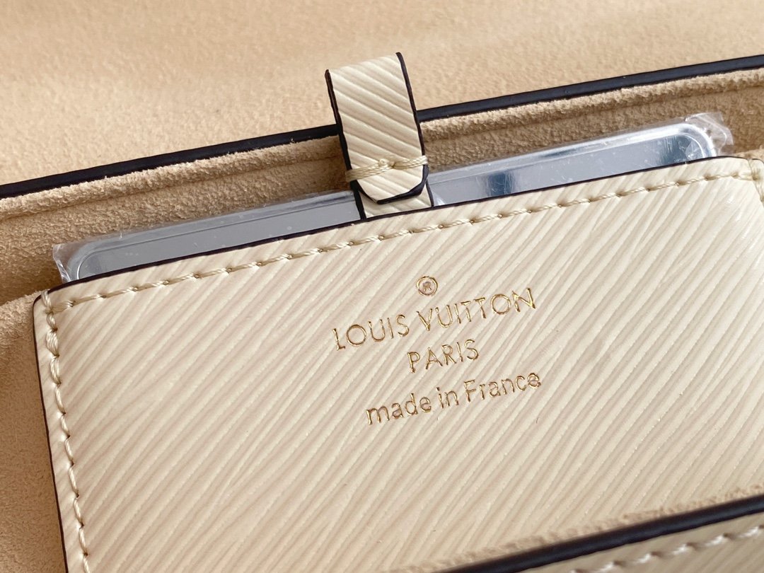 Louis Vuitton M21649 TWIST PM Epi Grained Leather Beige