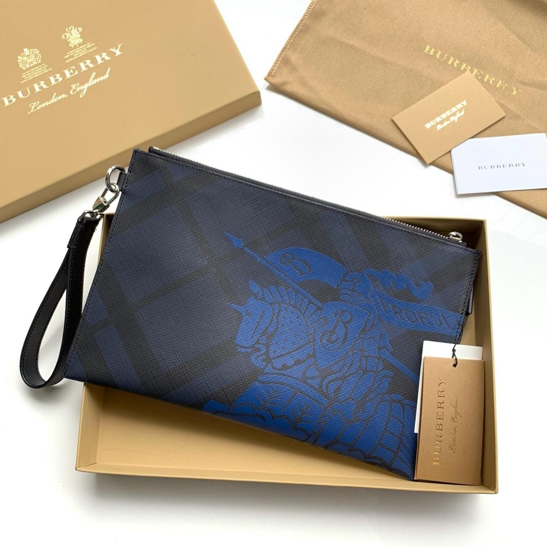 Replica Burberry Men EKD London Check Zip Pouch Blue