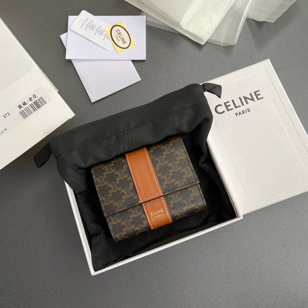 Celine Wallet-14