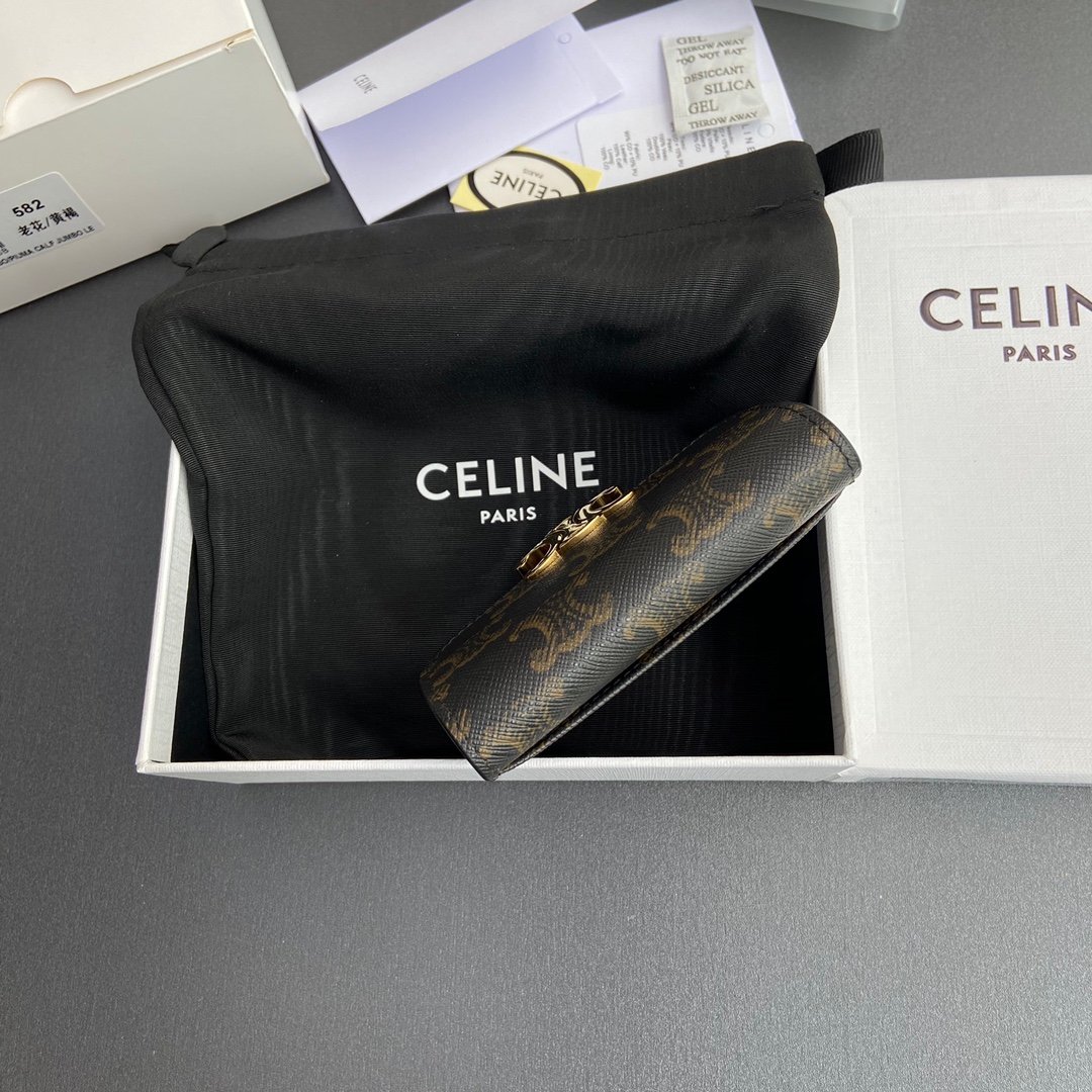 Celine Wallet-10