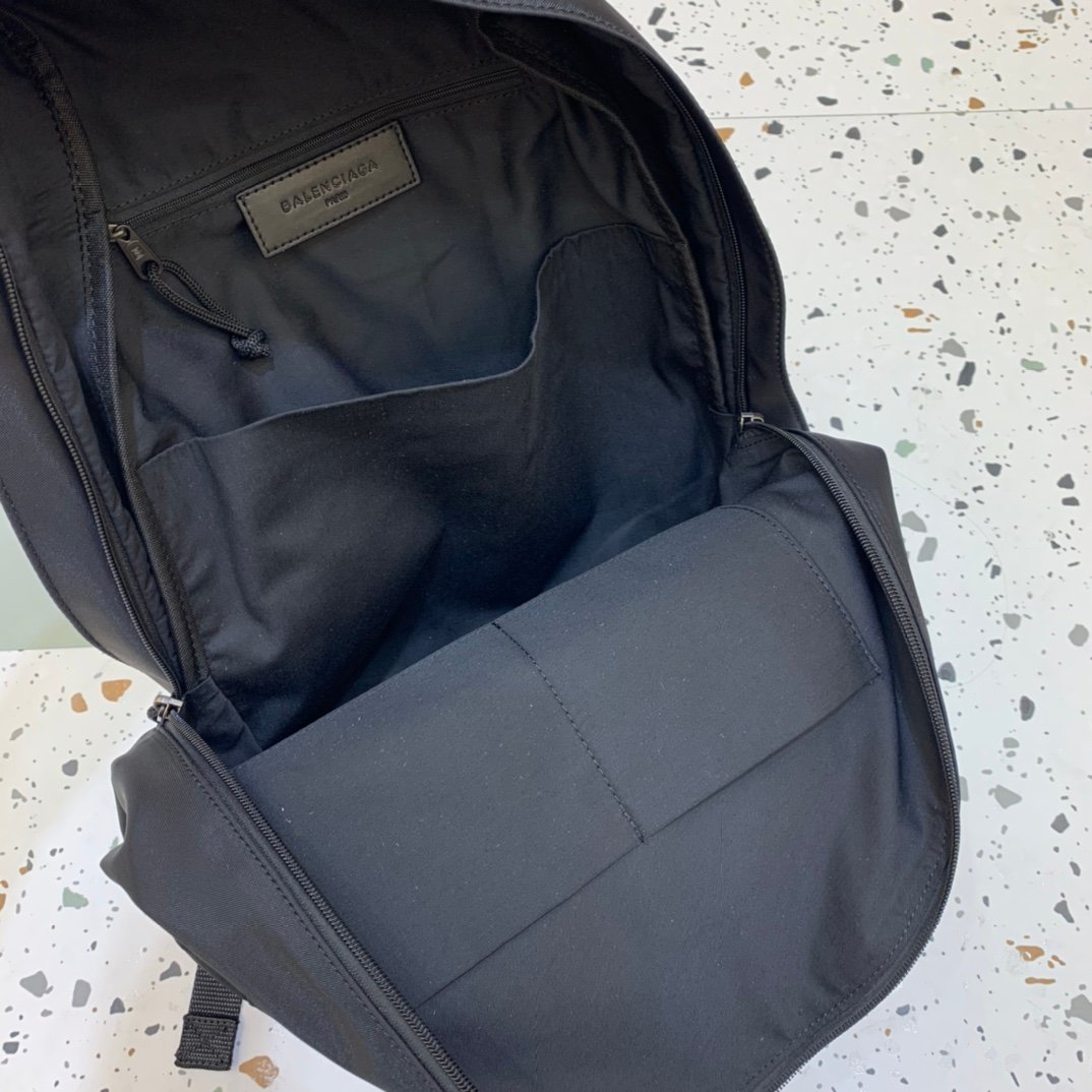 Balenciaga Mens Backpack-002