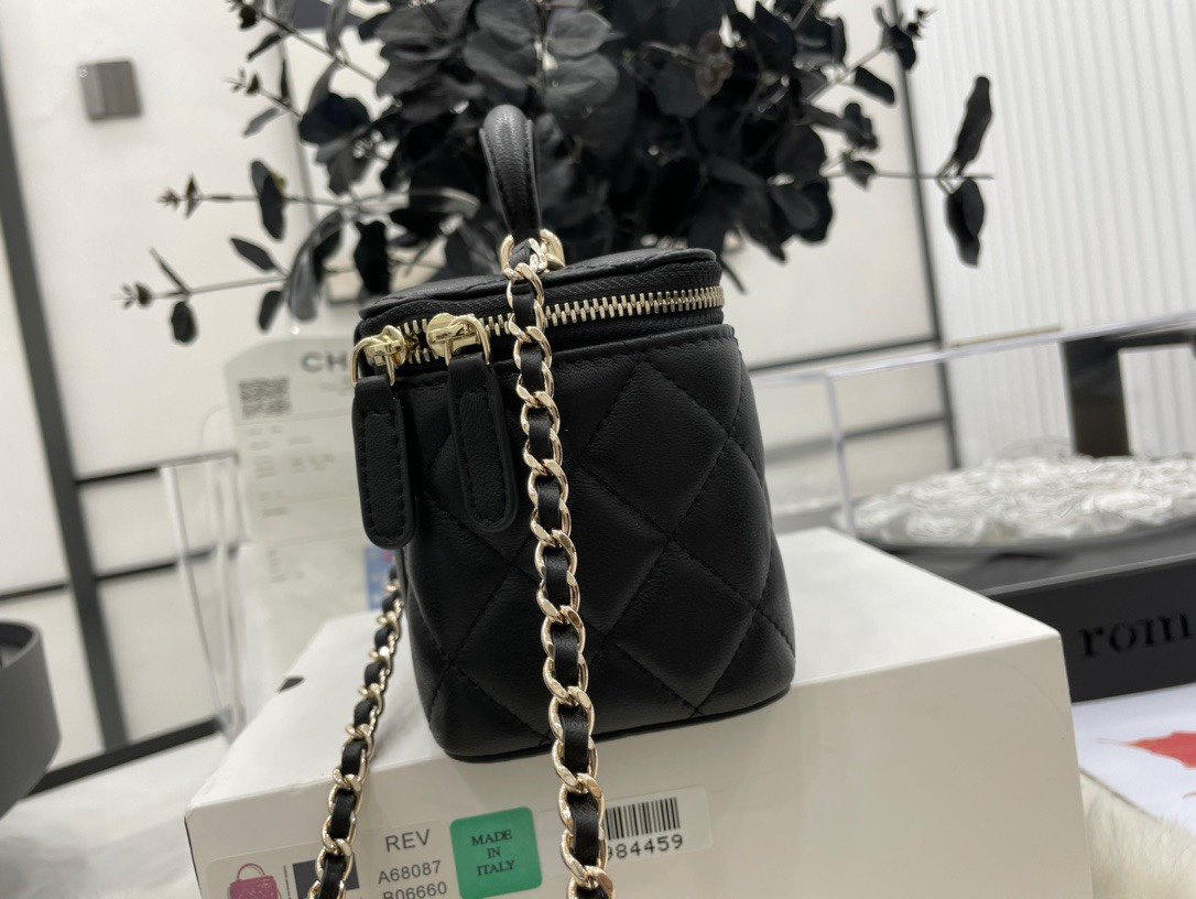 Chanel A68087 Black Vanity Case with Chain