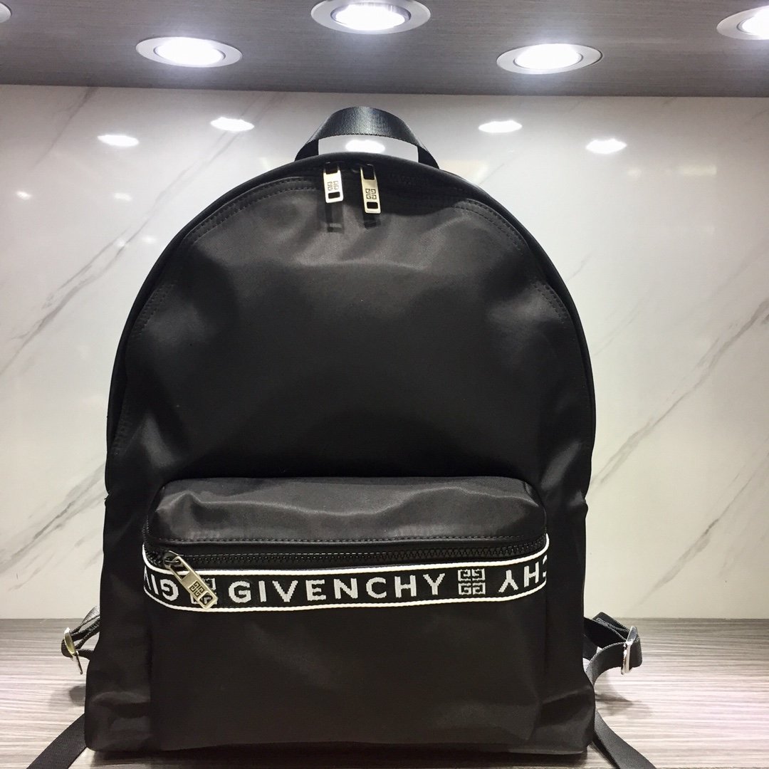 Givenchy Mens Backpack Black-003