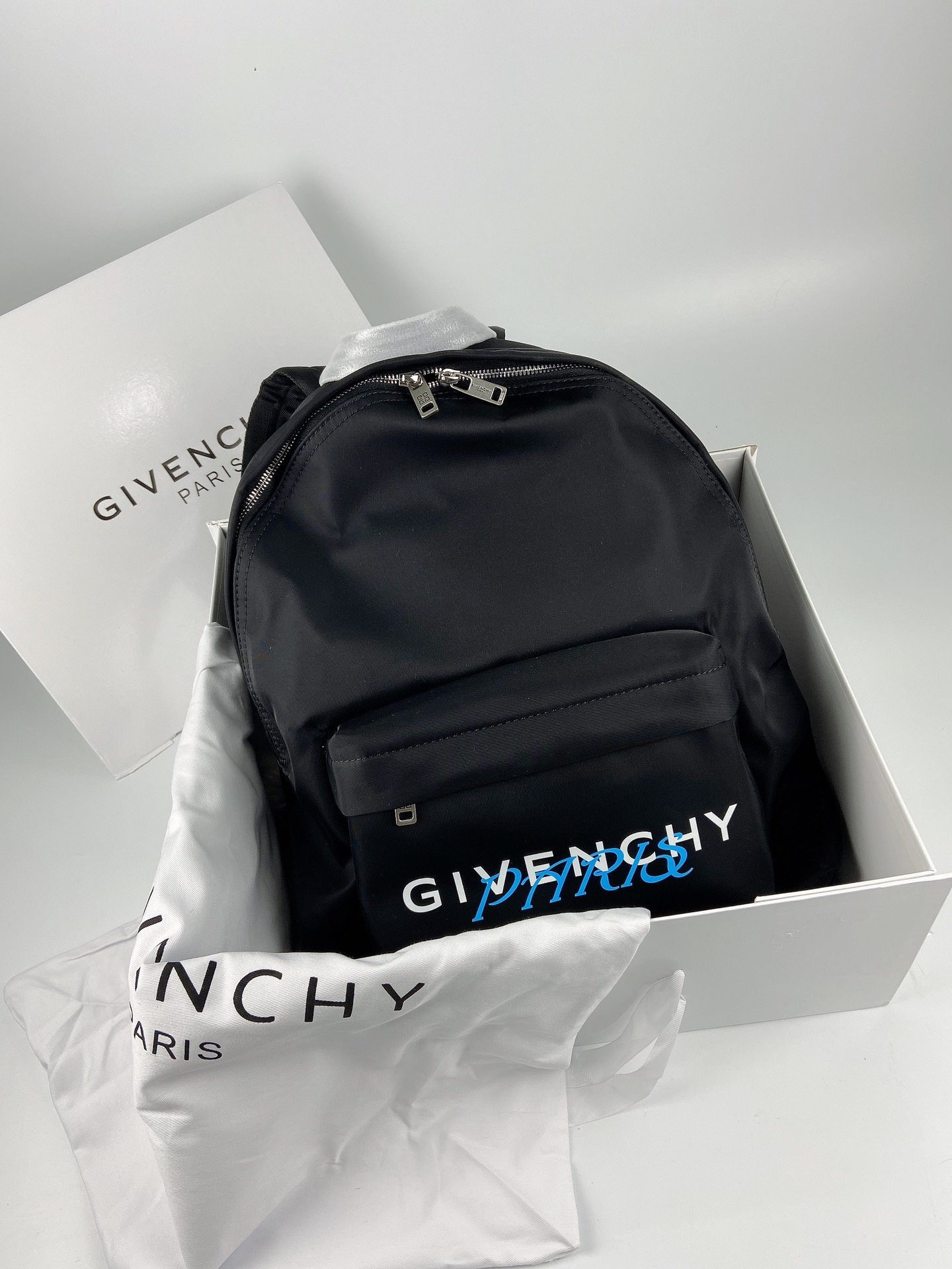 Givenchy-Mens-Backpack-Black-002.jpg Givenchy Mens Backpack Black-002 - Image 1