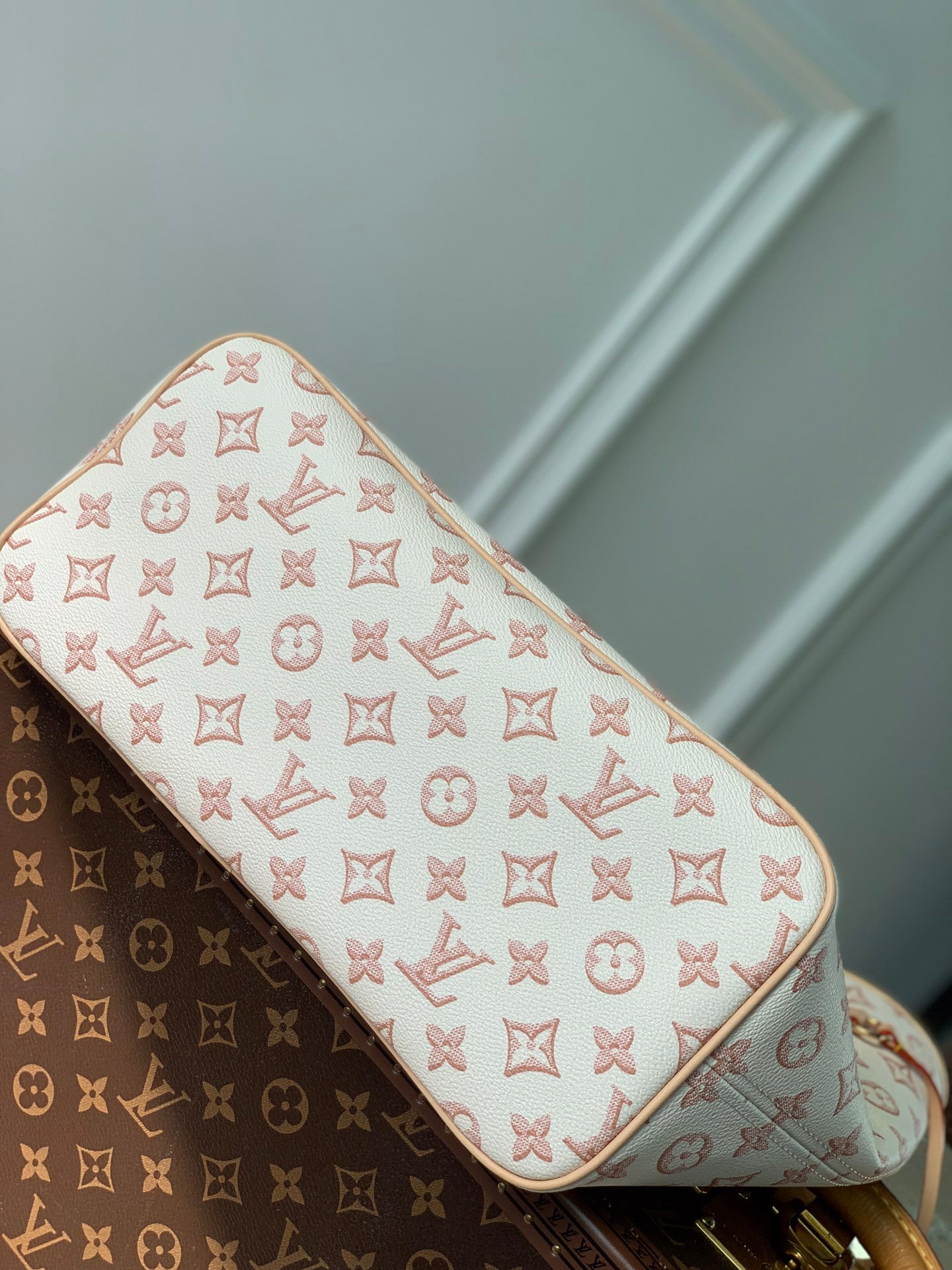 Louis Vuitton M20921 Neverfull MM Tote Bag Monogram Coated Canvas White