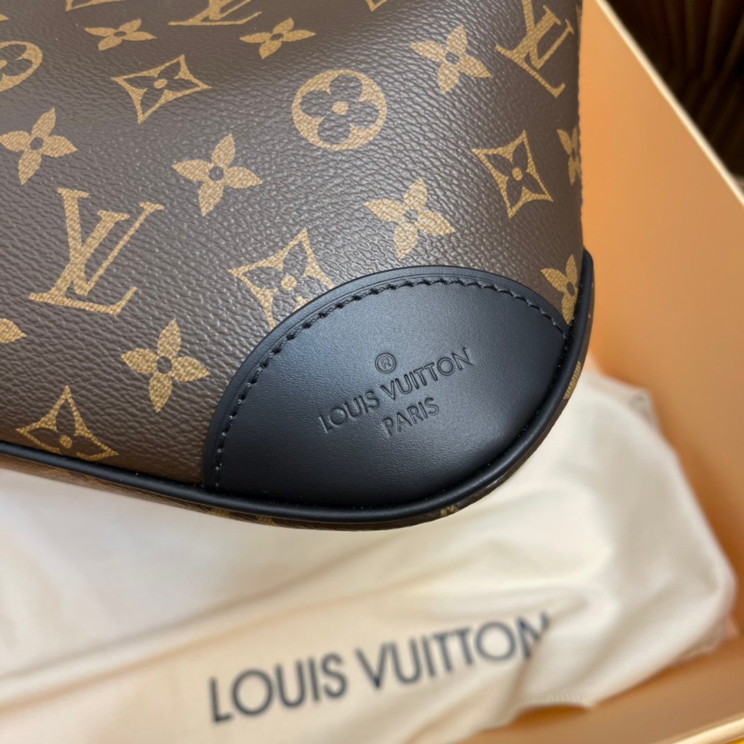 Louis Vuitton 2022 New Boulogne Handbag Monogram Coated Canvas Black M45831
