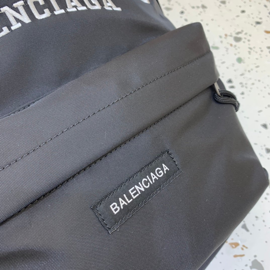 Balenciaga Mens Backpack-002