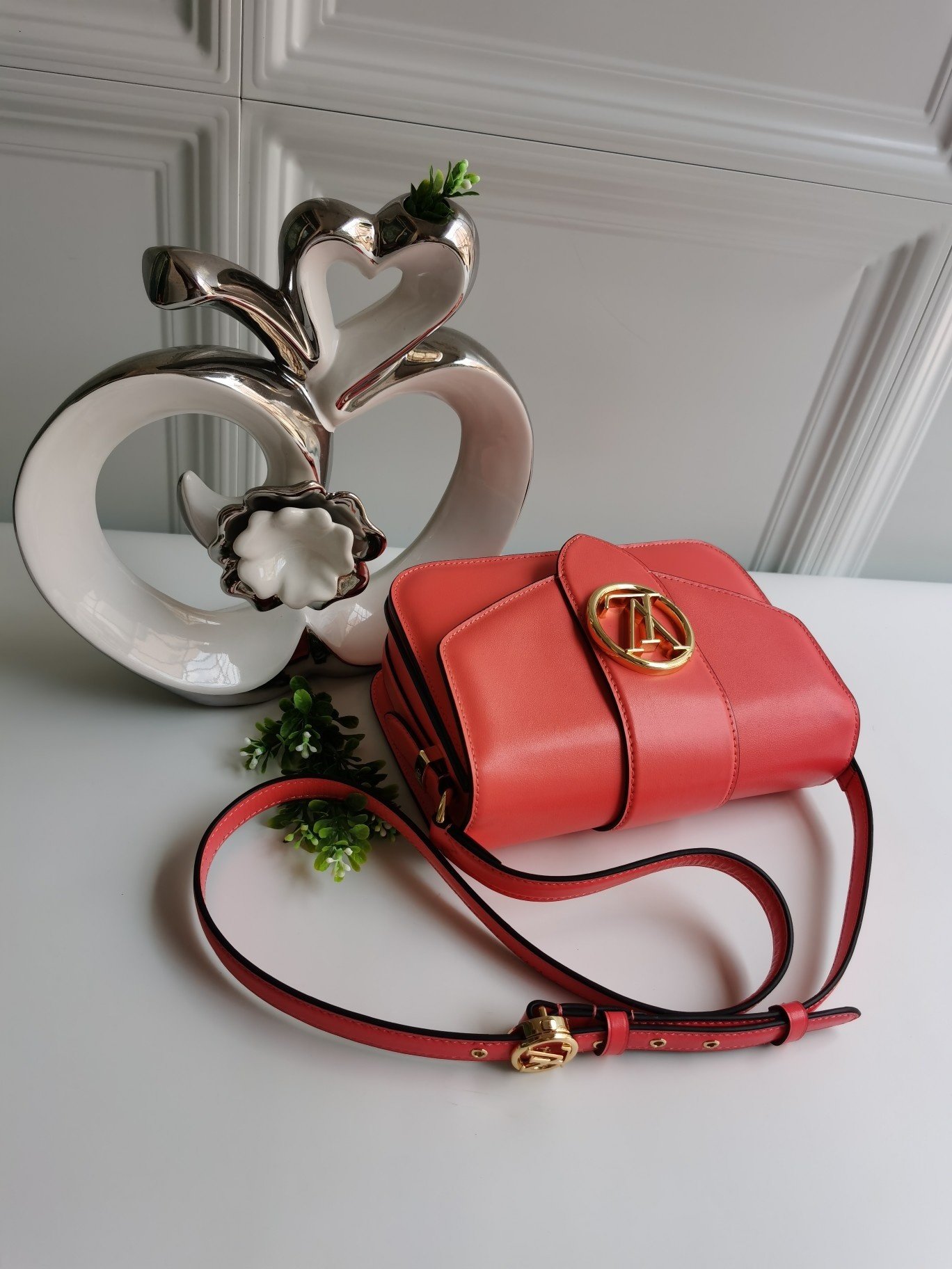 NEW Replica Louis Vuitton Pont 9 Handbag Smooth Leather Red