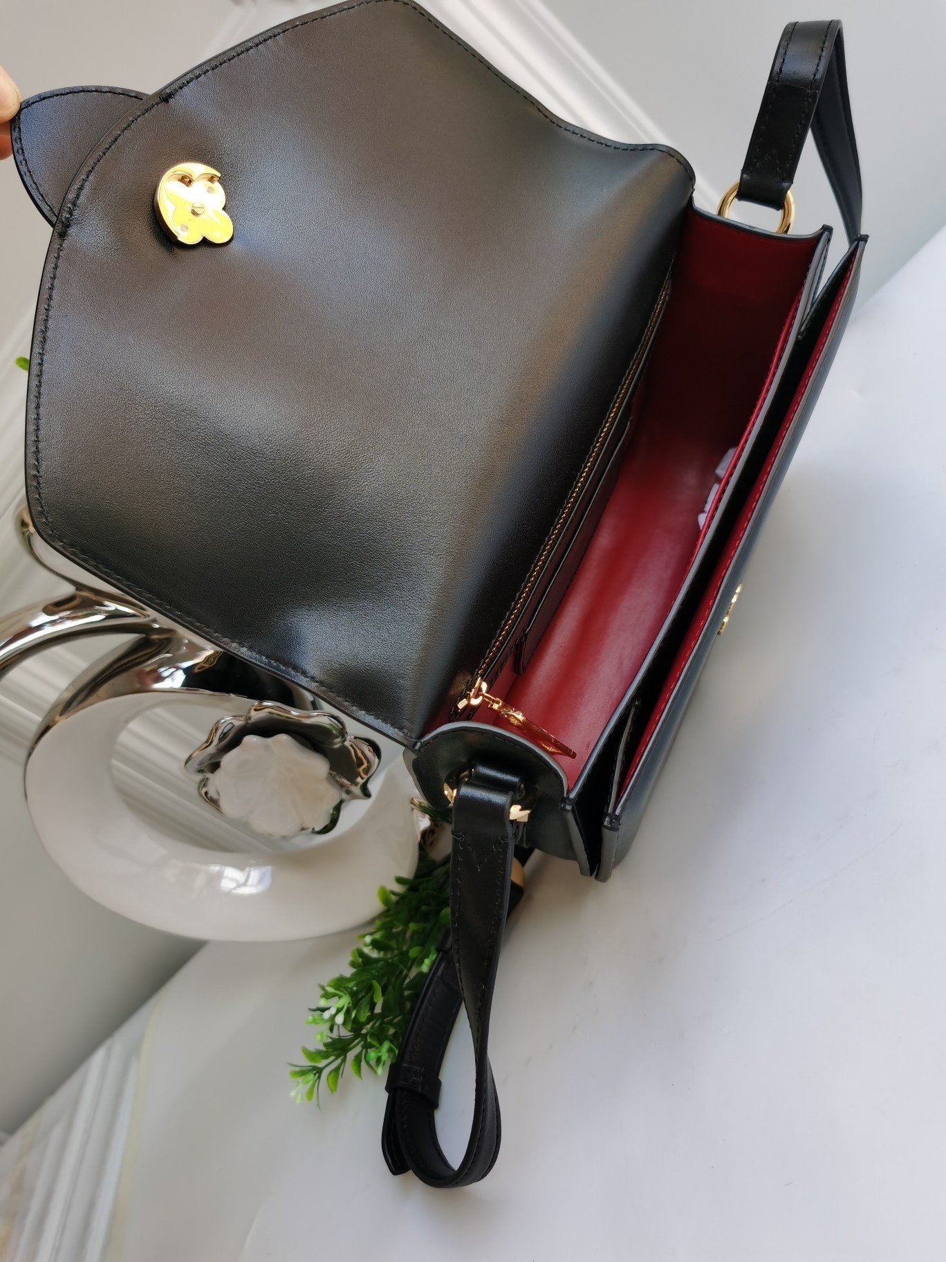 NEW Replica Louis Vuitton M55948 Pont 9 Handbag Smooth Leather Black