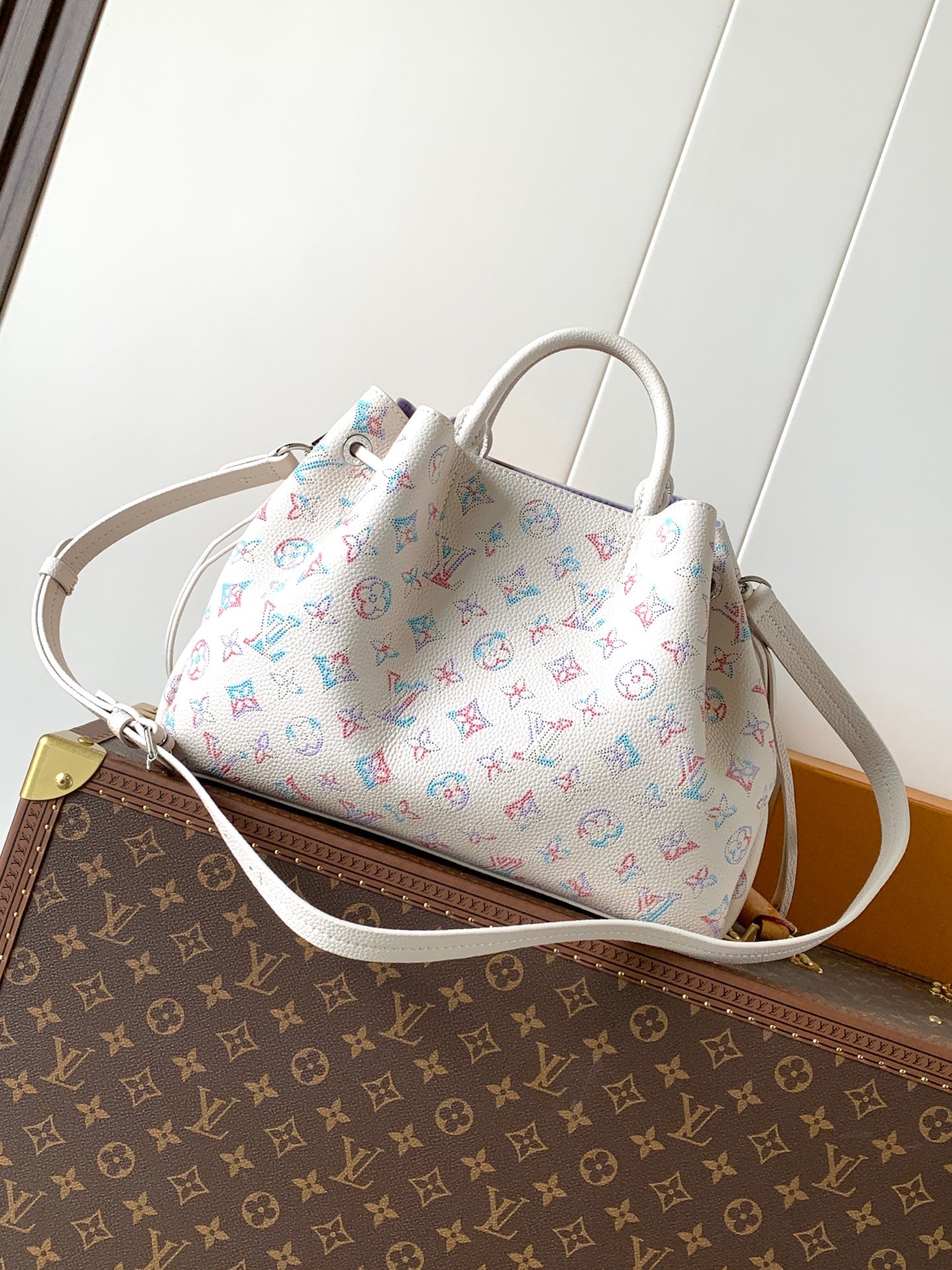 i1785758499012_7315_0_2 BELLA TOTE - Image 1